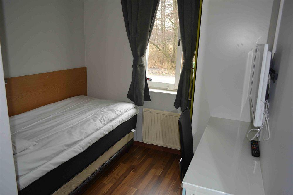Hotell Angora Sollentuna Exterior foto